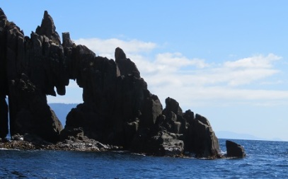 Rock formations along the Tasmanian coastline