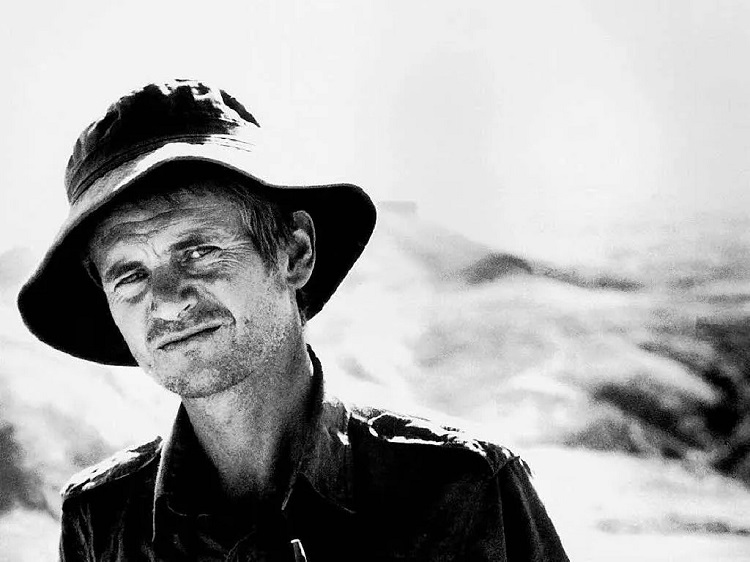 Author - Bruce Chatwin. Source: Calle del Orco